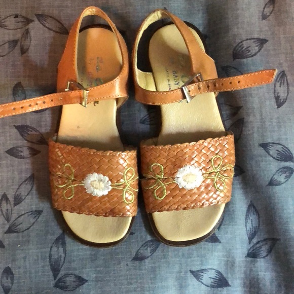 spanish leather sandals